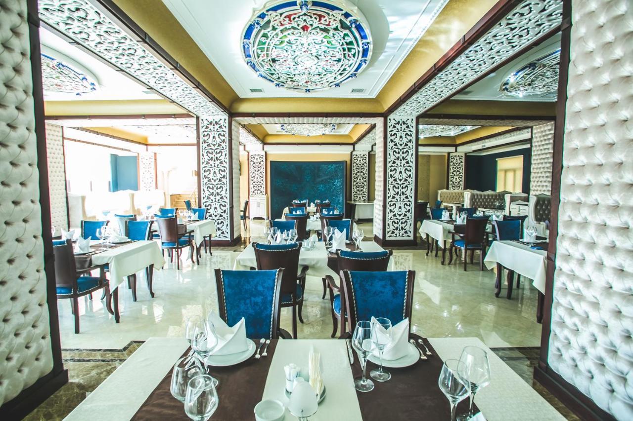 Emerald 3* Baku