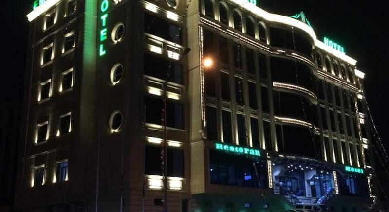 होटल Emerald Baku